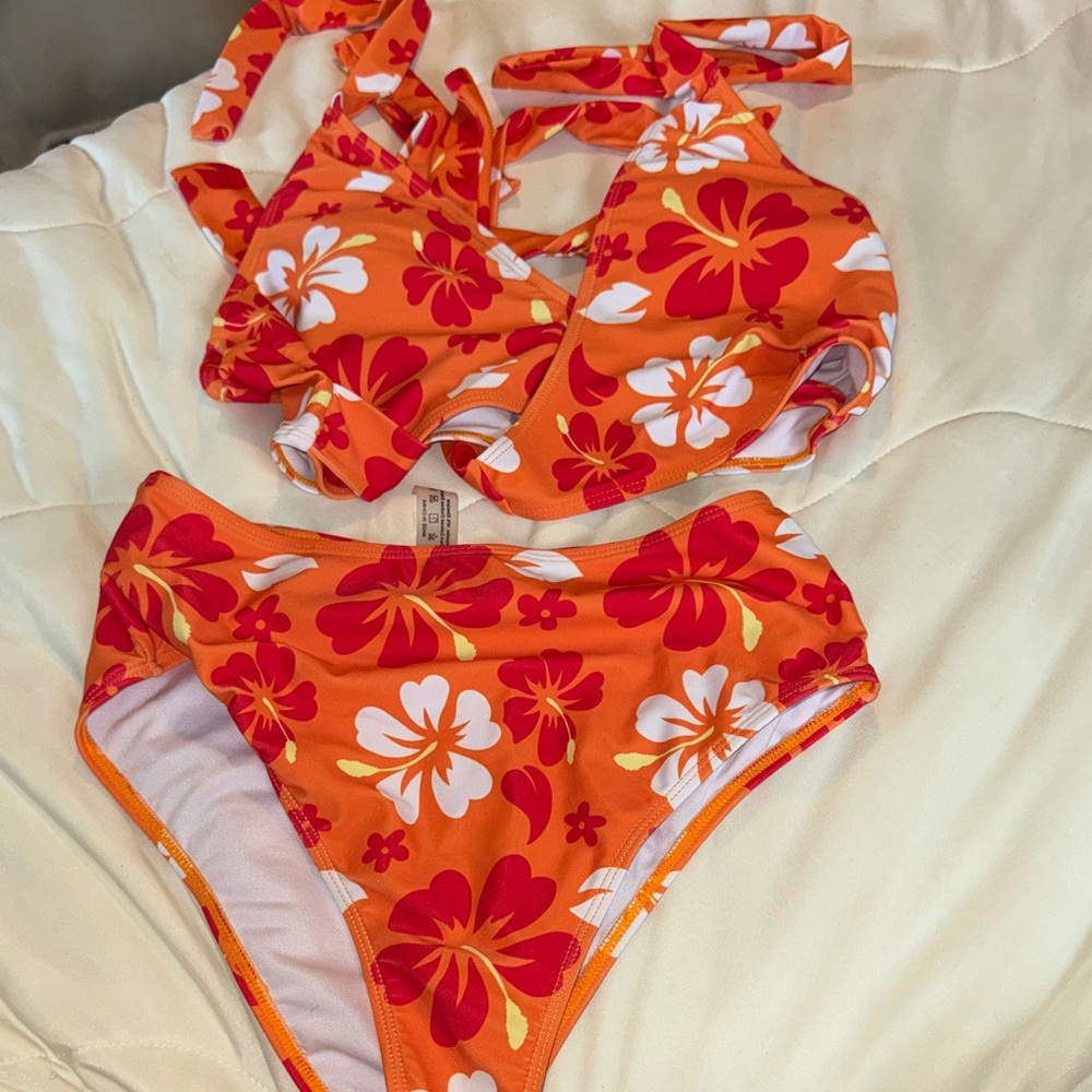 Bathing suit